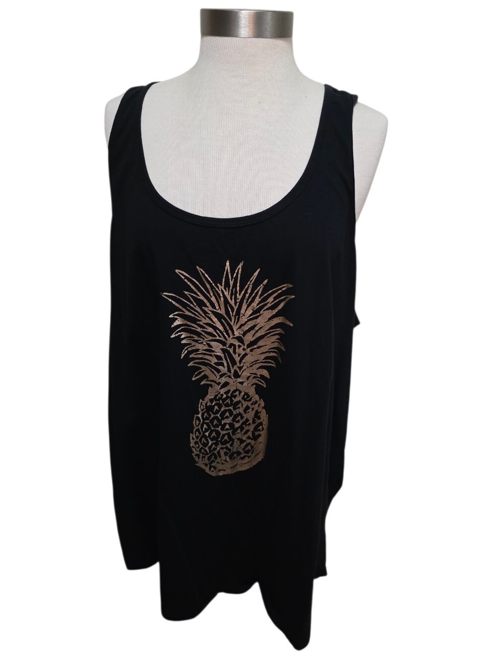 Torrid Pineapple Tank Top Size 3